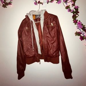 Maroon FAUX LEATHER 🔥  jacket